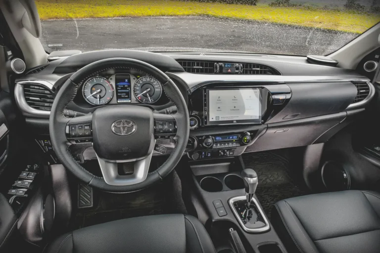 toyota_hilux_2025_4